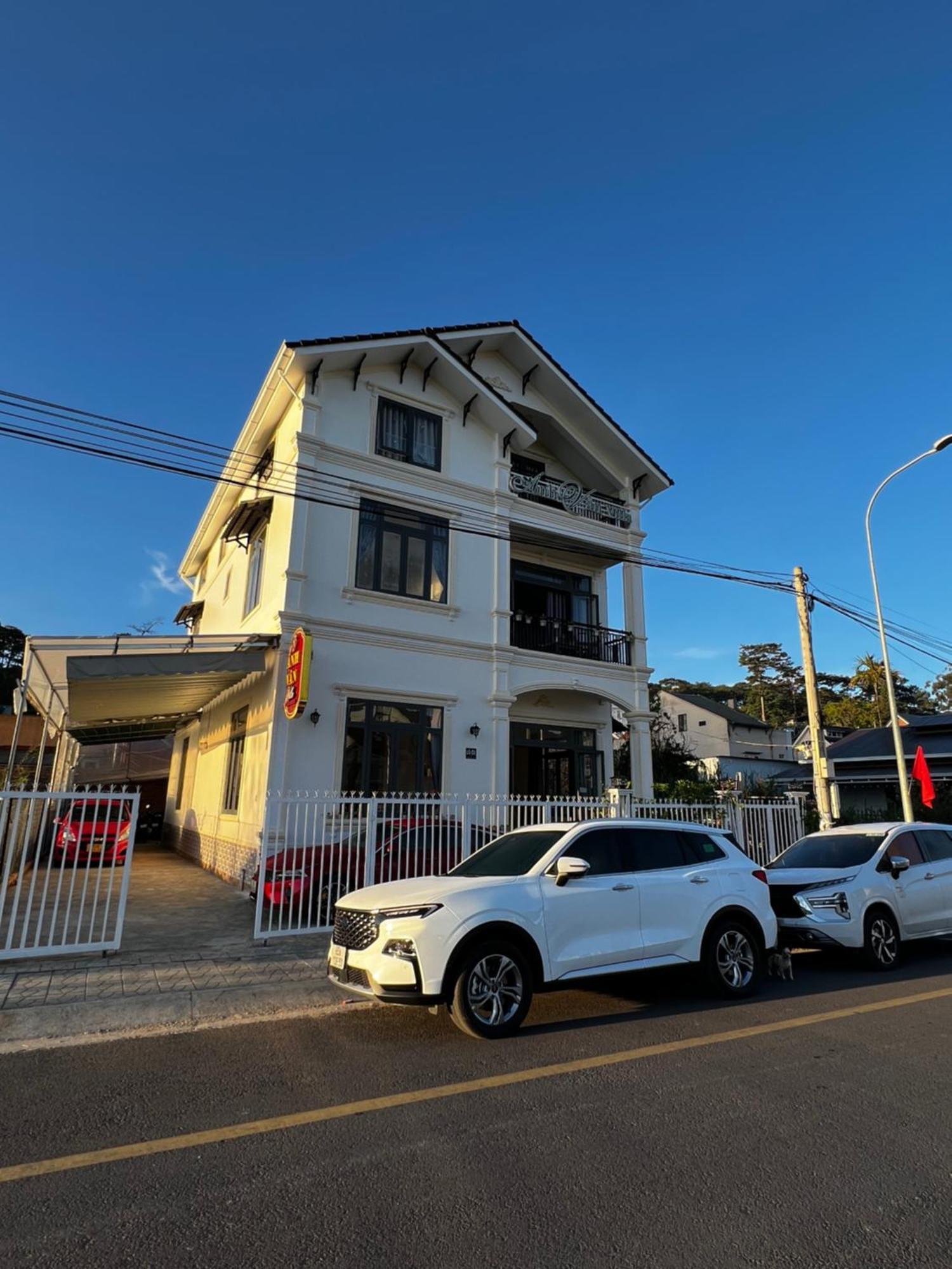 Anh Van Villa Hotel 달랏 외부 사진